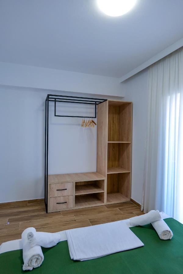 Sarandaview Hotel ภายนอก รูปภาพ